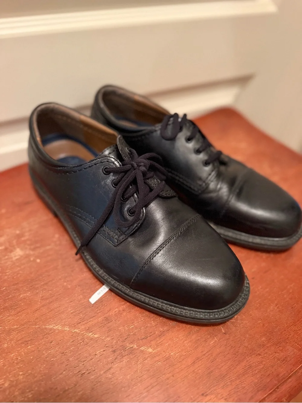 Dockers sleek black